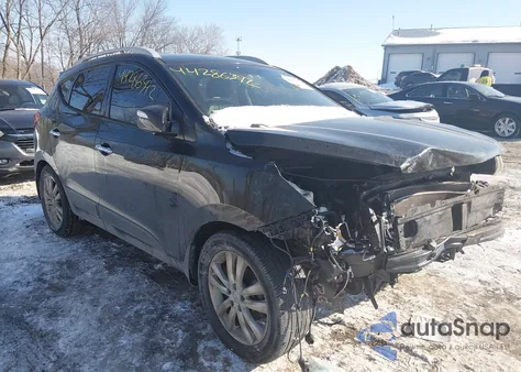 2013 Hyundai Tucson Limited z USA, uszkodzony, nr VIN KM8JU3AC9DU764183